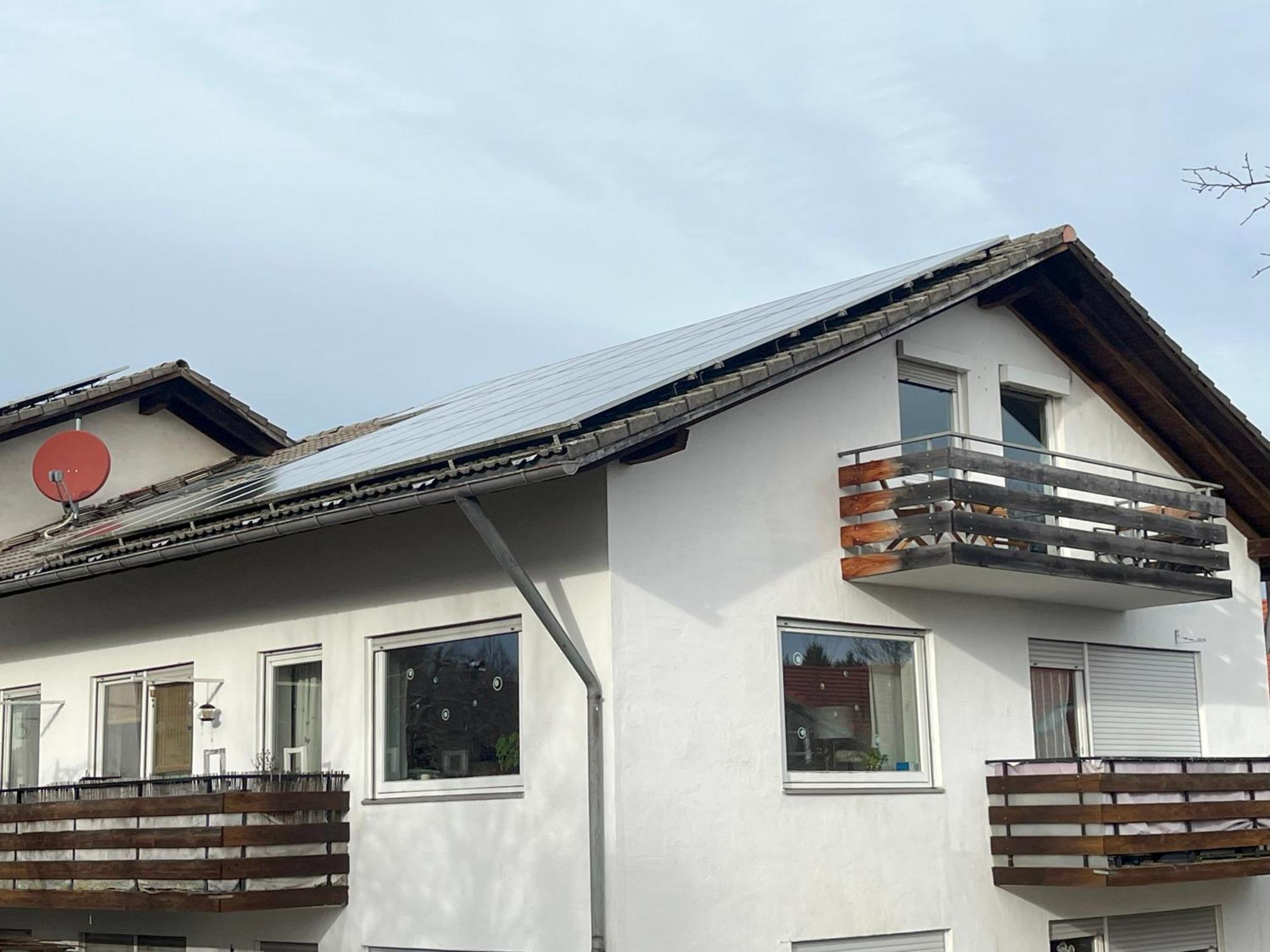 Helle, Ruhige Ferienwohnung Mit Balkon Bad Tölz Exteriör bild